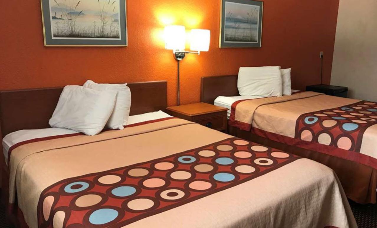 הניבאל Happy Stay Inn מראה חיצוני תמונה